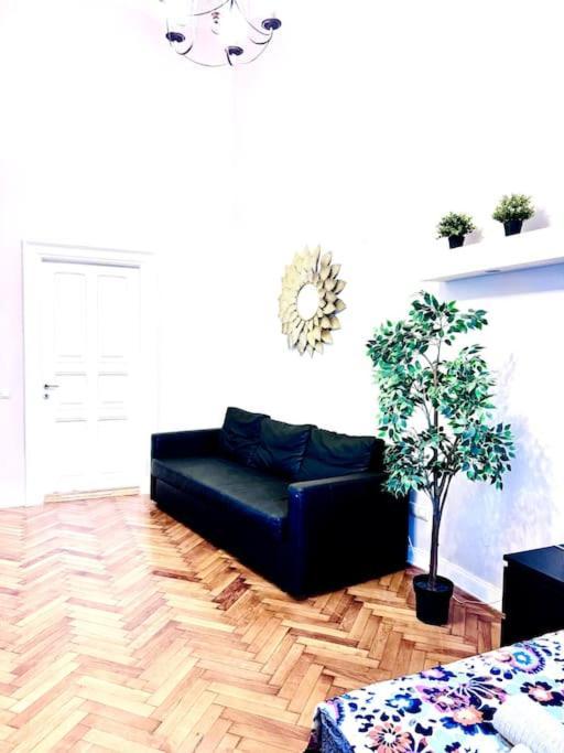 Апартаменты L4 Centre Stylish Flat *